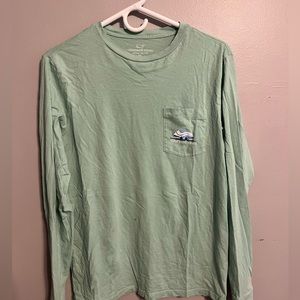 Vineyard vines long sleeve size- xs